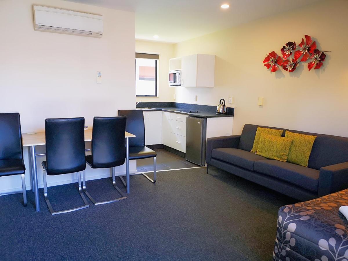 Aston Court Motel Blenheim Esterno foto